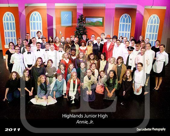 ANNIE DL_111115_0263-cast